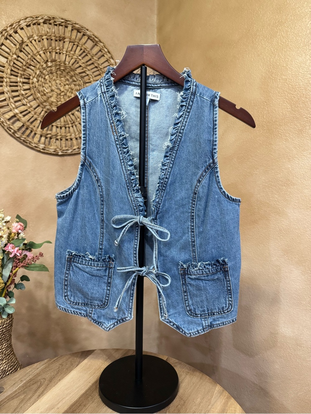 AND NOW THIS Women's Ruffled Tie-Front Denim Vest EUC